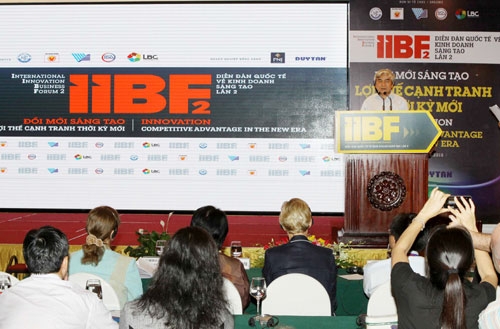 ປ່ຽນໃໝ່ຢ່າງມີຫົວຄິດປະດິດສ້າງ-ທ່າແຮງແກ່ງແຍ້ງໃນໄລຍະໃໝ່